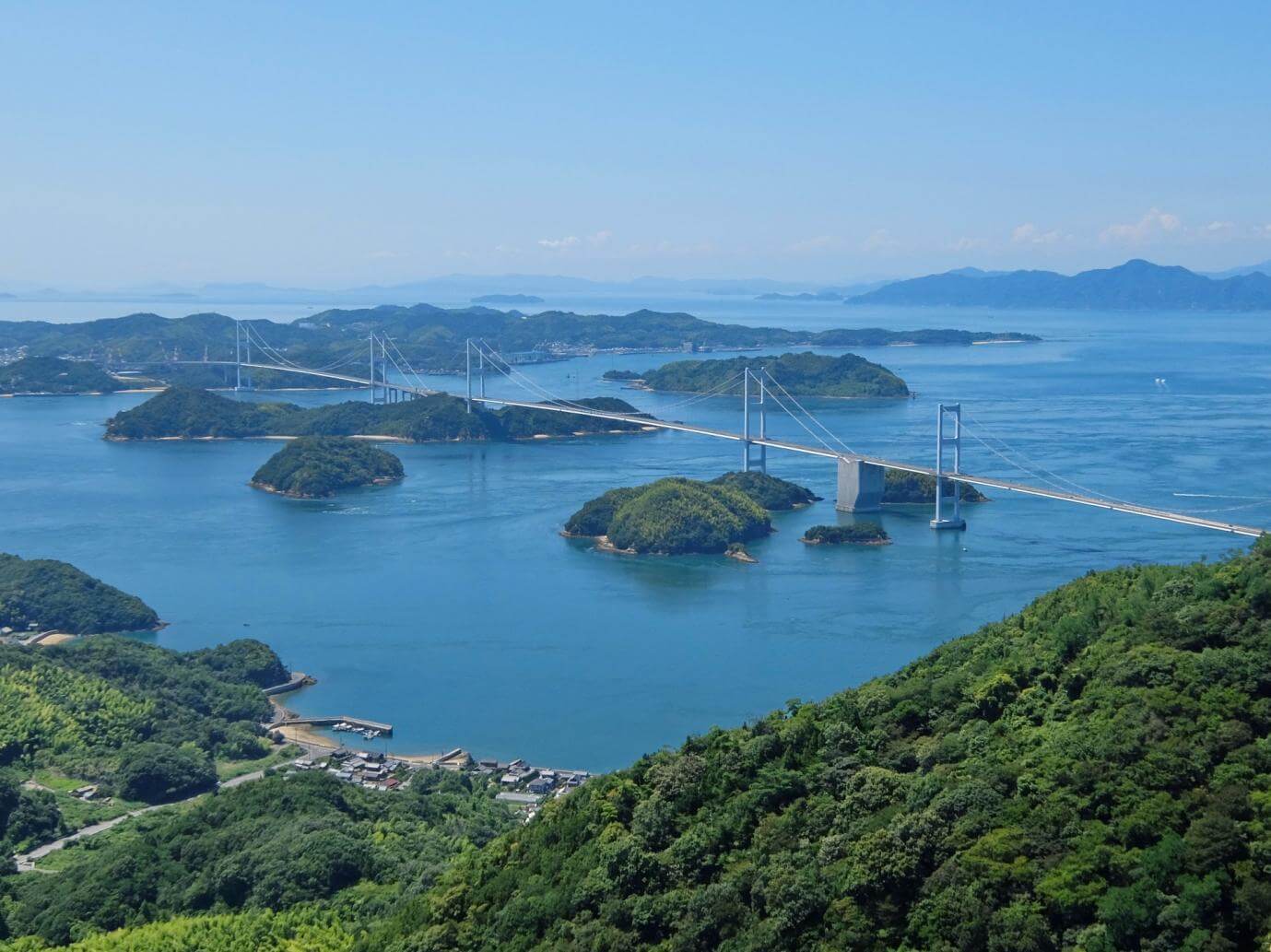 7つの橋と瀬戸内海の島をつなぐ「瀬戸内しまなみ海道」をドライブ！（前編）
