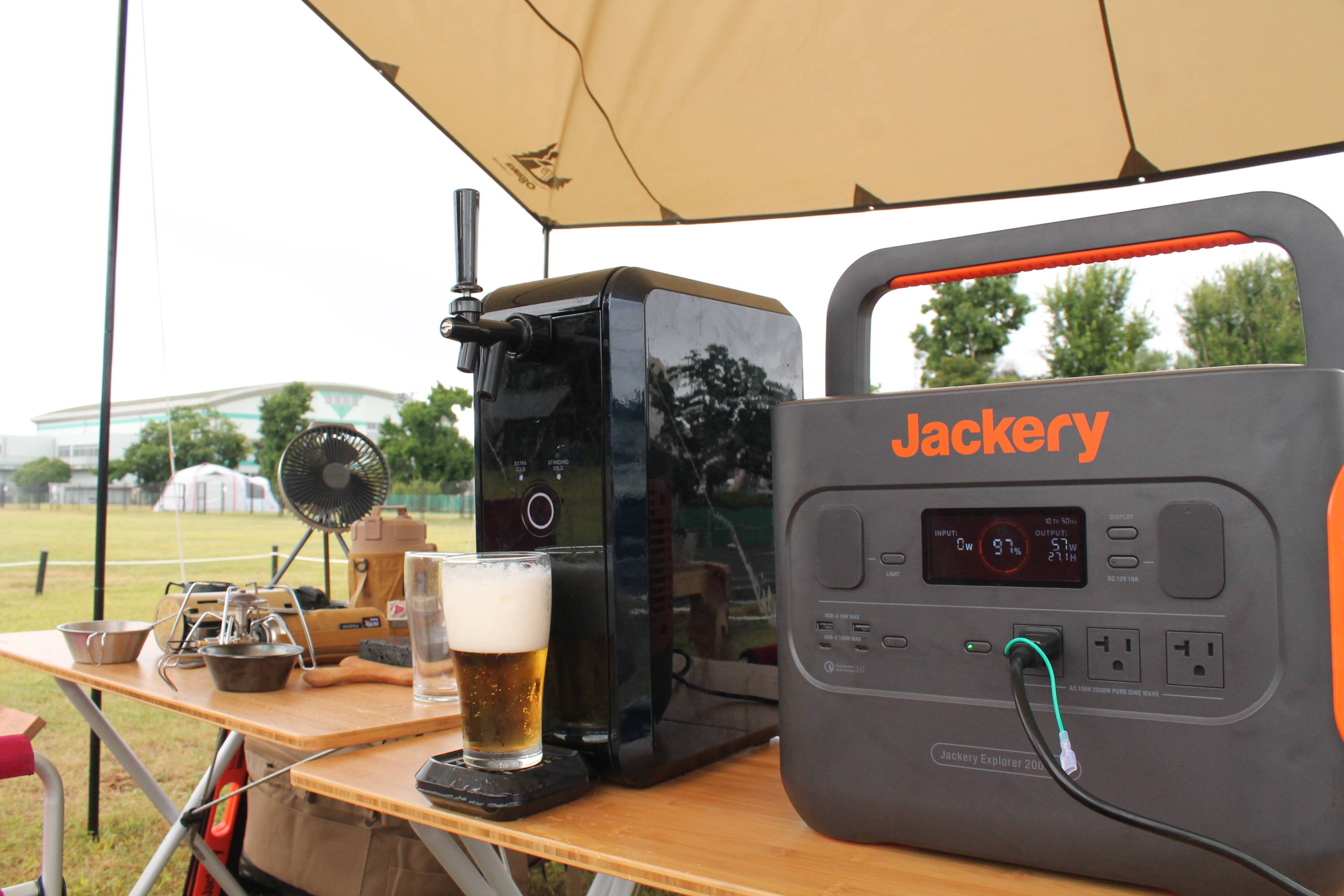 jackeryポータブル電源でビールサーバーを使って生ビールを楽しむ