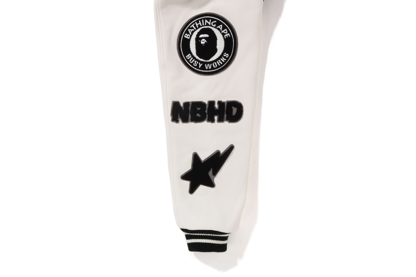 A BATHING APE®︎ × NEIGHBORHOOD®︎ | bape.com A BATHING APE®︎ × NEIGHBORHOOD®︎ | bape.com