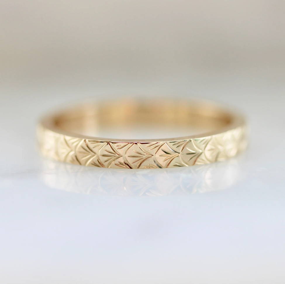 Engraved gold band