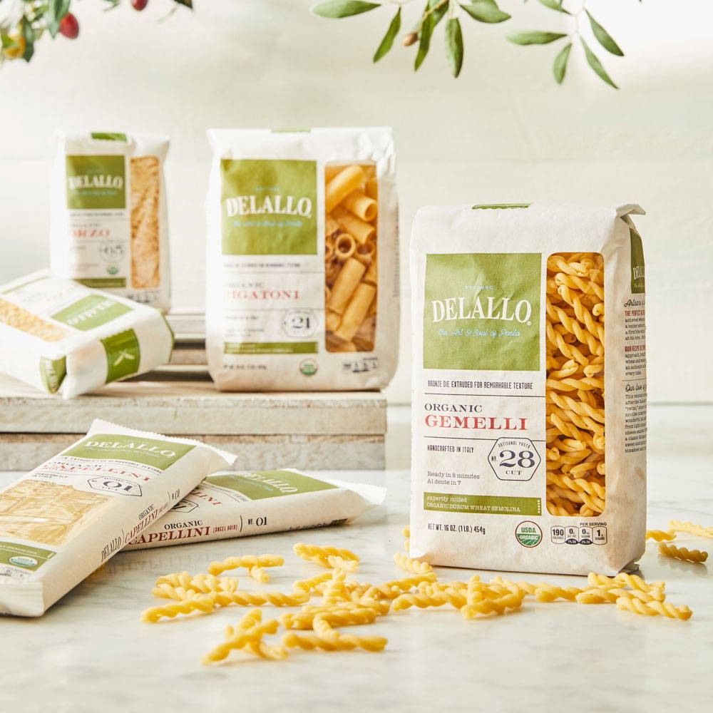 Assorted DeLallo organic pasta products