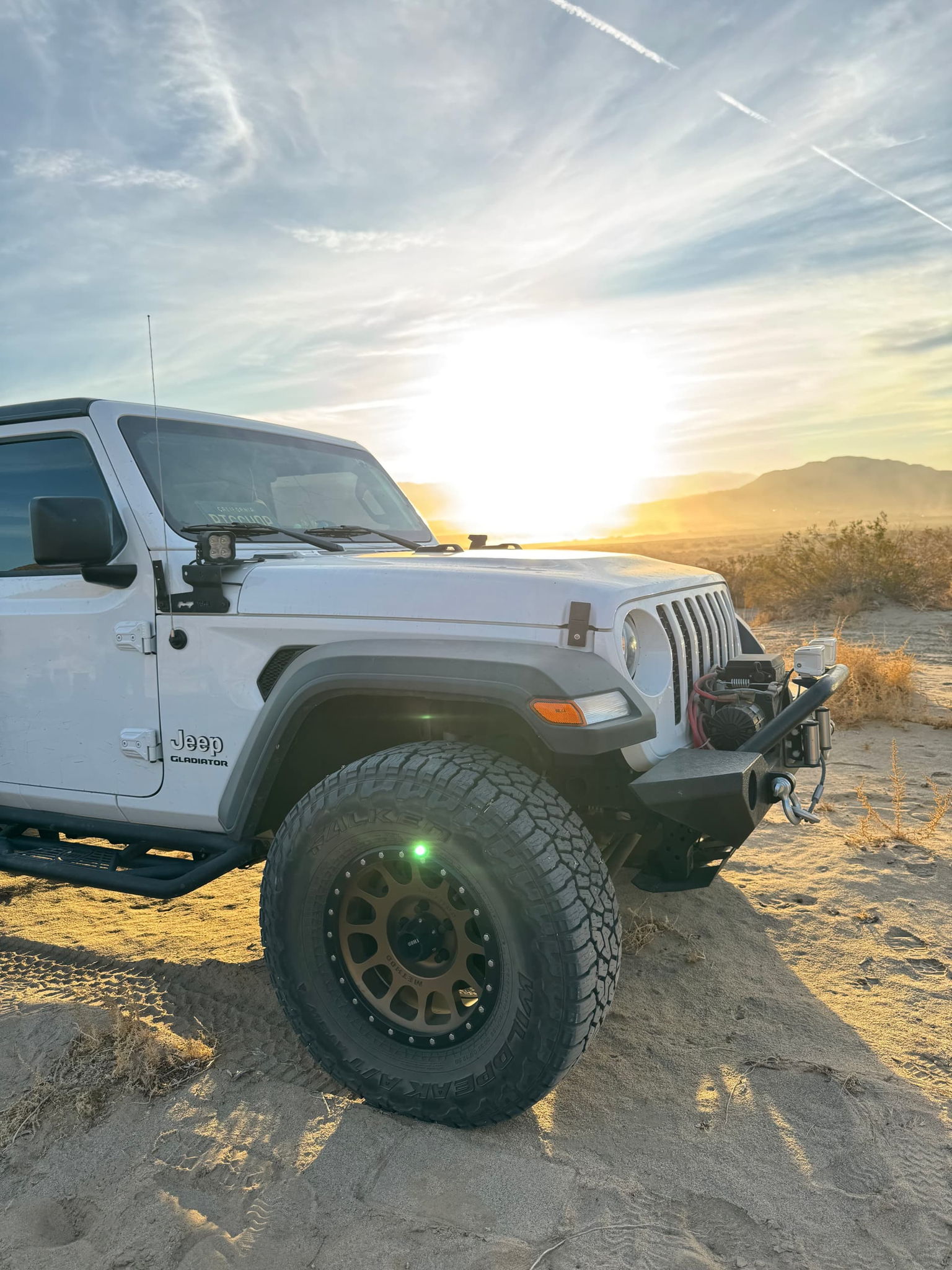 Jose's 2020 Jeep Gladiator Train Horn Install with 4-Chime 3-Liter Air Horn Kit