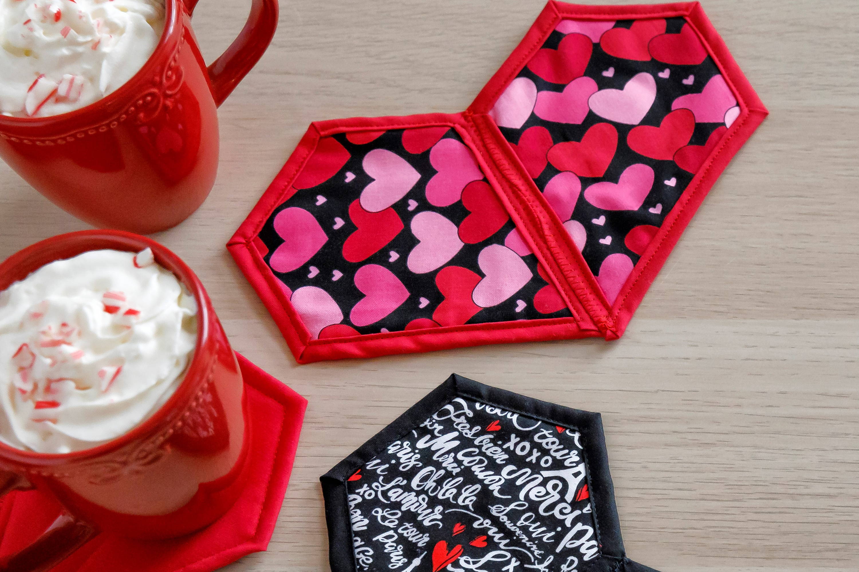 Heart mug rugs DIY Valentine's Day sewing project
