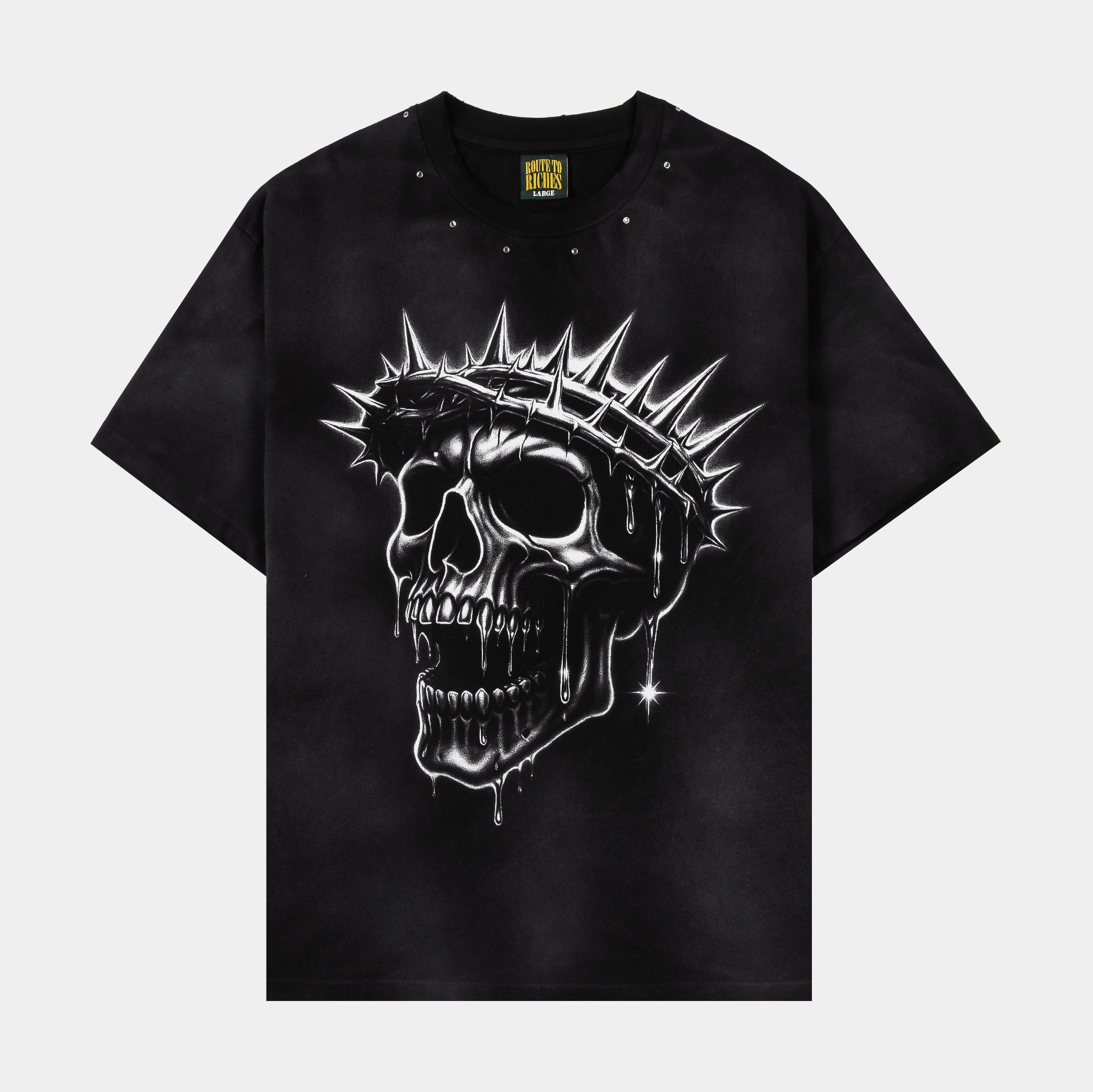 Black t-shirt with a skull graphic and spiked crown design.