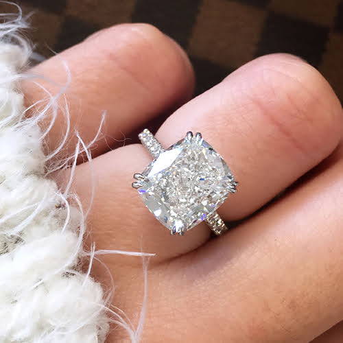 What Does A 5 Carat Diamond Ring Actually Look Like? - Ken & Dana Design