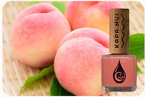 piki non toxic nail polish bottle with peaches