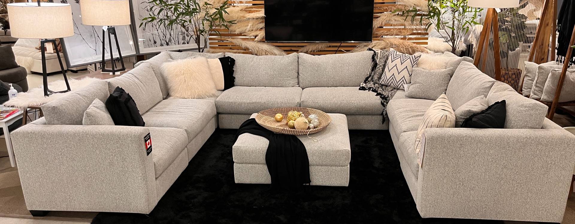 Shop Modern Sectionals in Calgary for Your Living Space