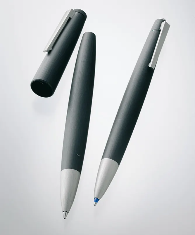 Ballpoint Pen Art: How Artists Are Using Ballpoint Pens - Goldspot