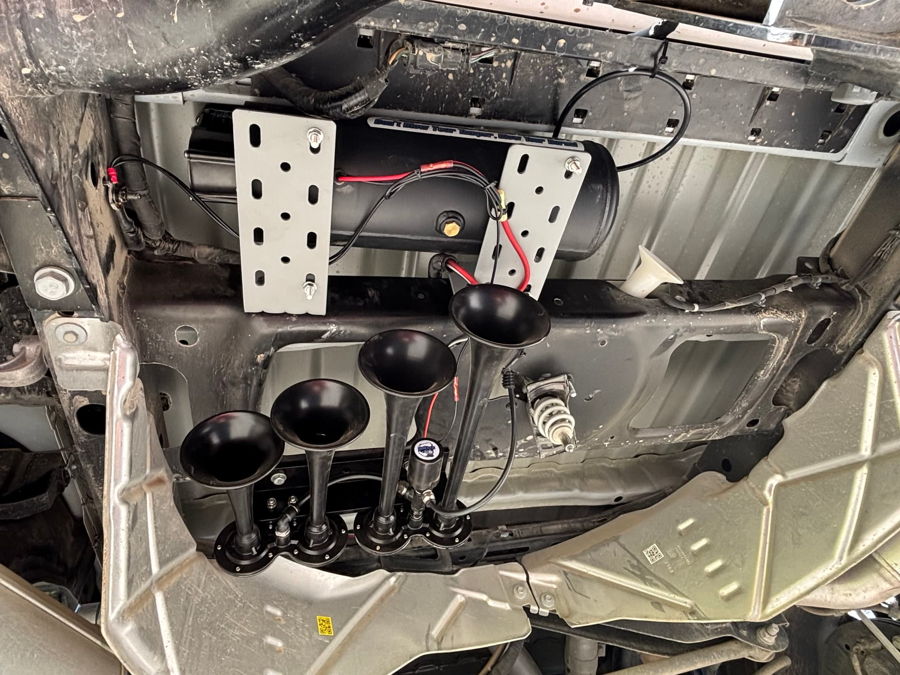 Completed 4-Chime 3-Liter Air setup on Justin's 2025 RAM 1500