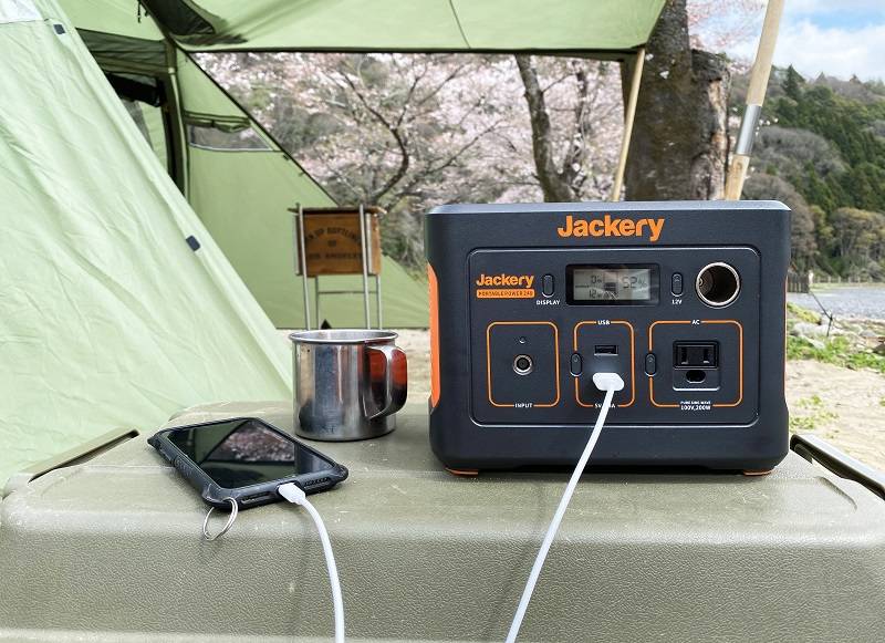 ソロキャンプにお役たつJackeryポータブル電源