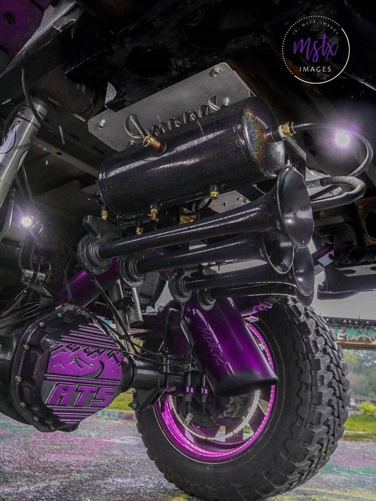 Ash's 2015 Chevrolet Silverado 2500HD Train Horn Install