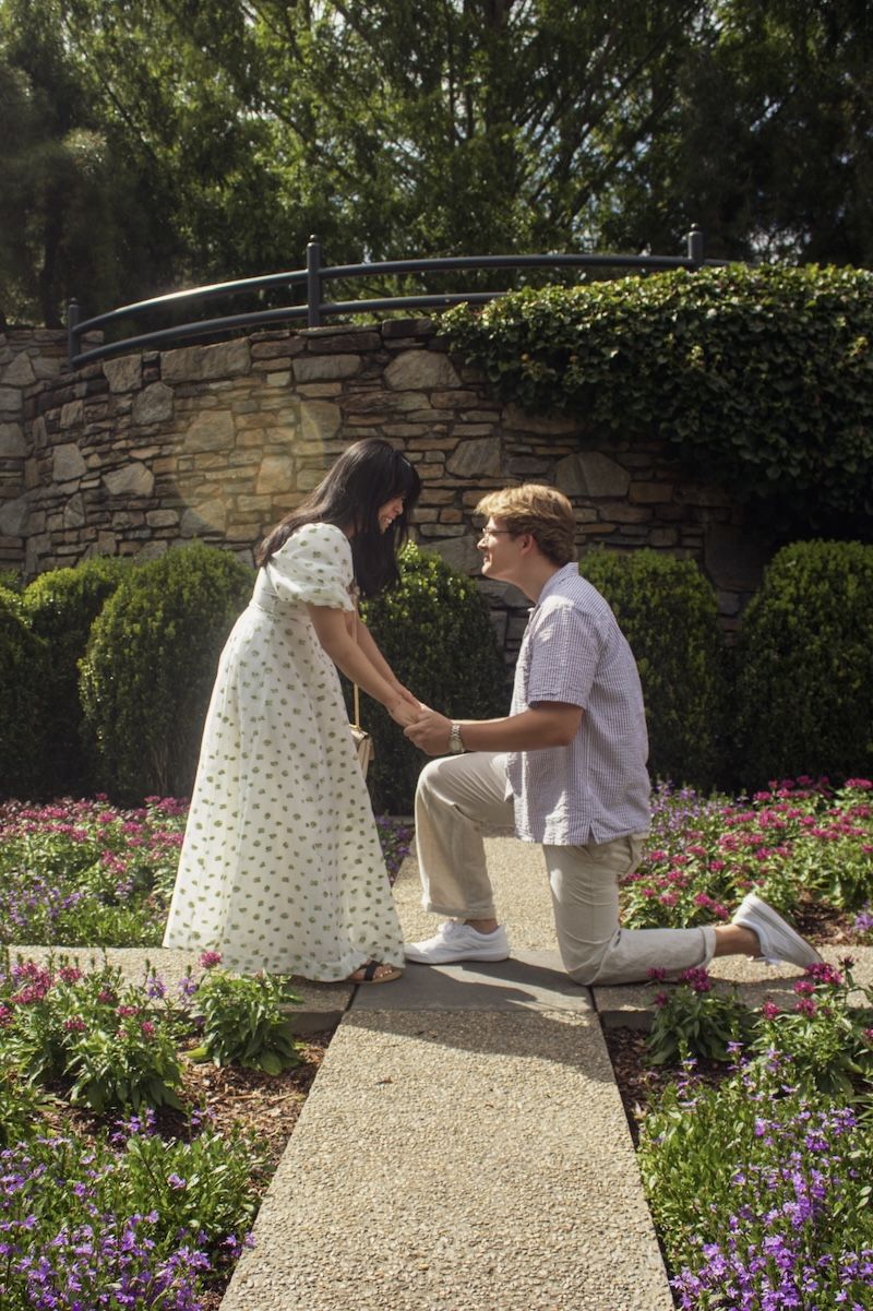 man proposing to woman north carolina arboretum 