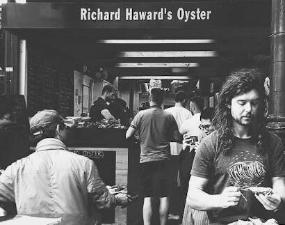 Richard Haward's Oysters at Borough Market. Buy freshest UK oysters here or online.