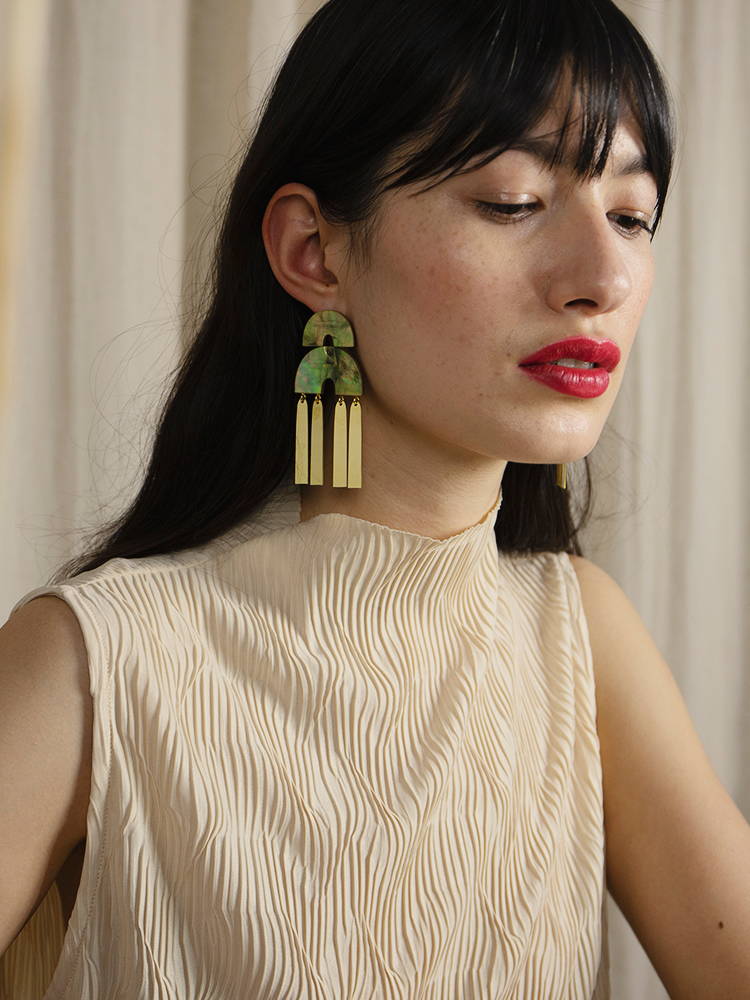 Cecilie Earrings in Olive
