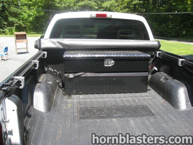 Mark's 2005 Dodge Dakota Train Horn Install with Nathan AirChime