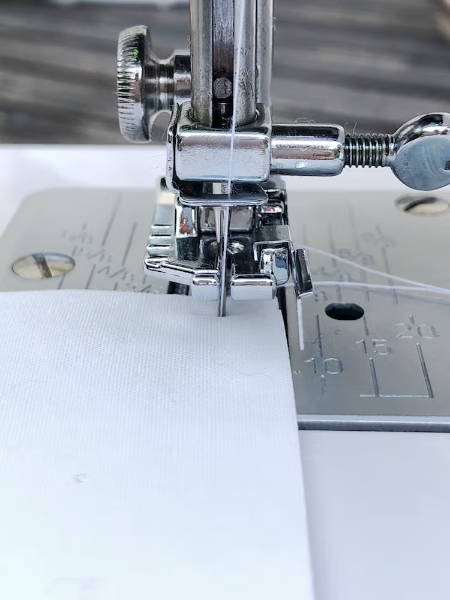 close-up of the quilting foot with guide