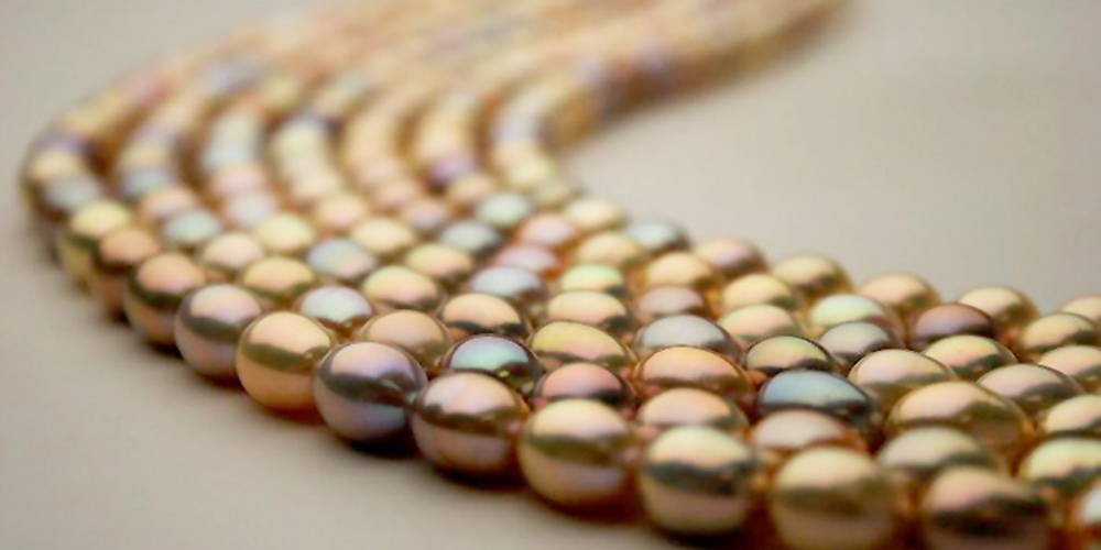 Freshwater Pearl Shapes: Smooth Drop Shapes