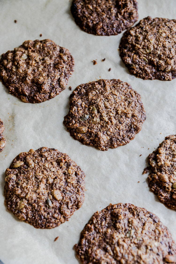 Granola cookie sandwich