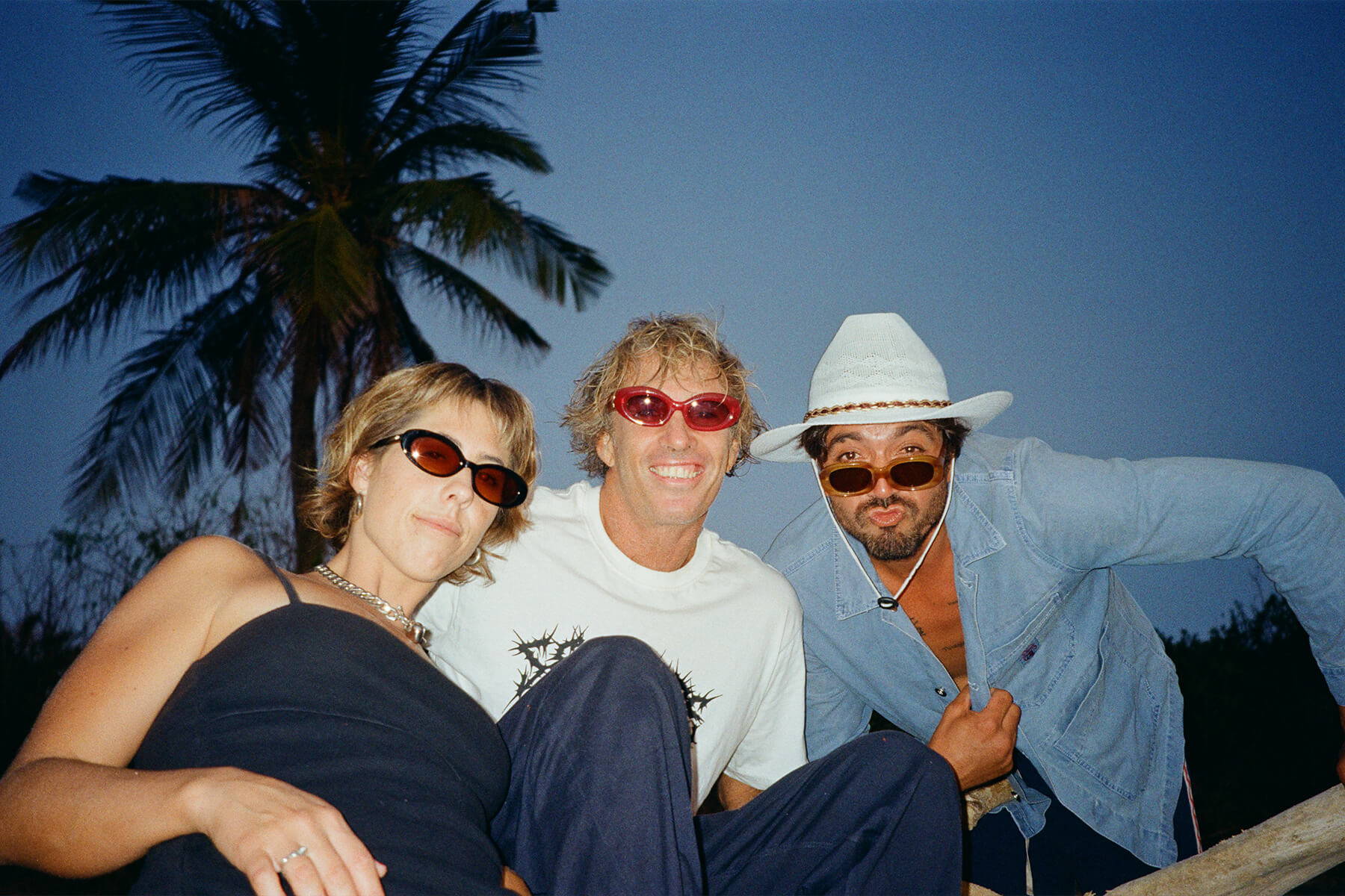 The Crap surf fam