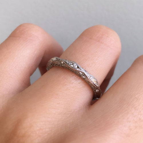How to Connect Wedding Bands Without Solder