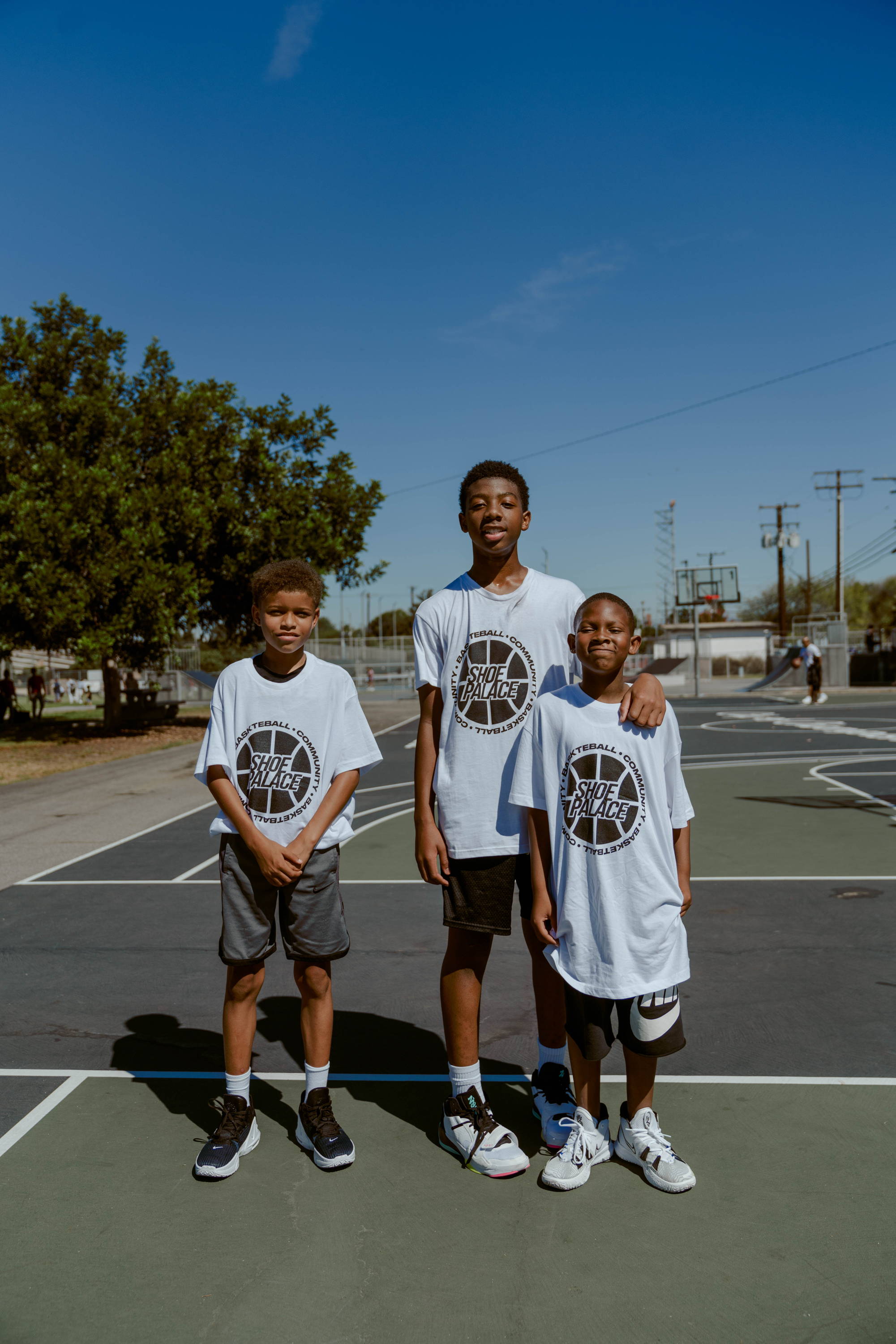 darby park hoop clinic boys get ready for a picture