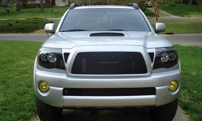 Toyota 4Runner with Yellow Lamin-x fog light film covers