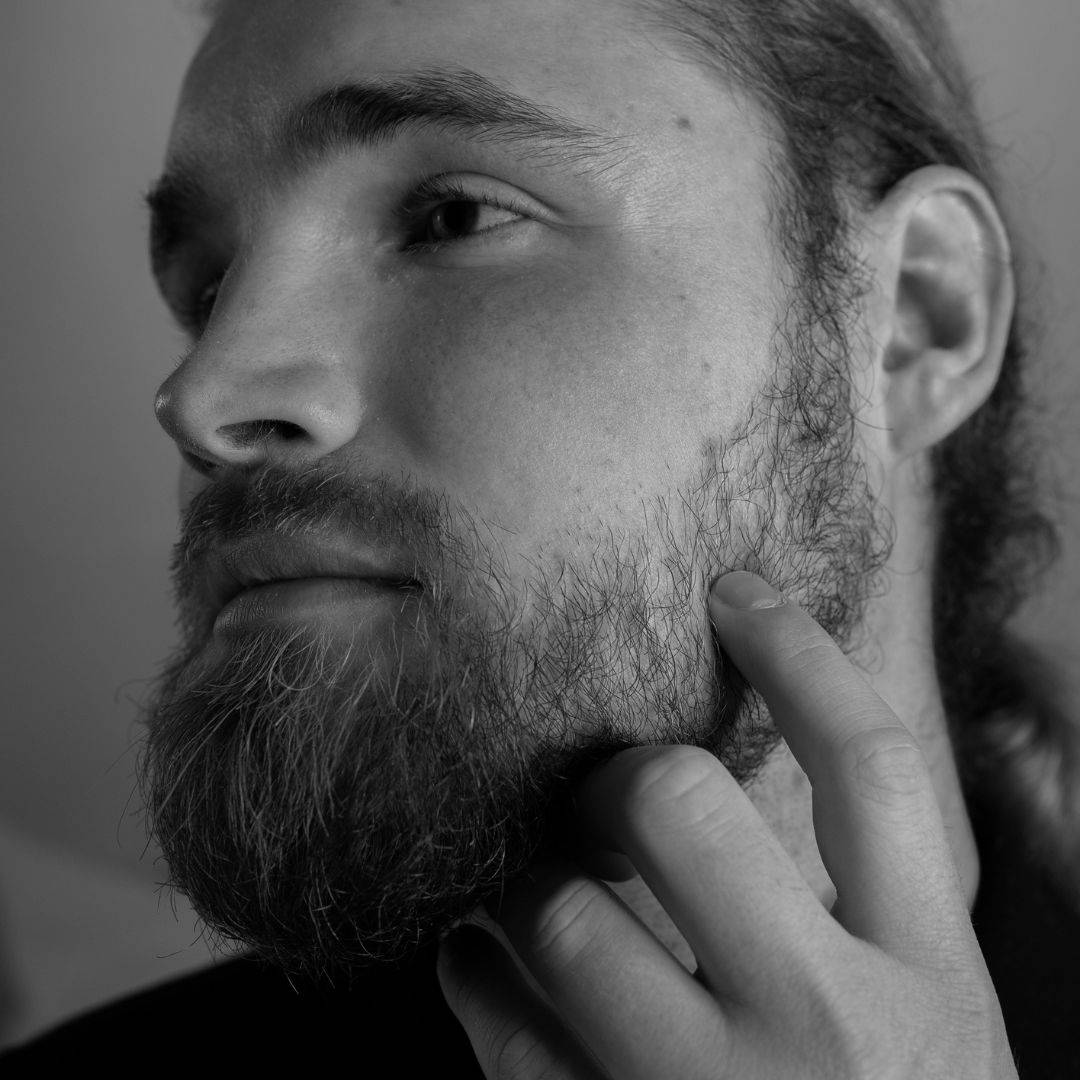 PRP för att öka skäggväxt män