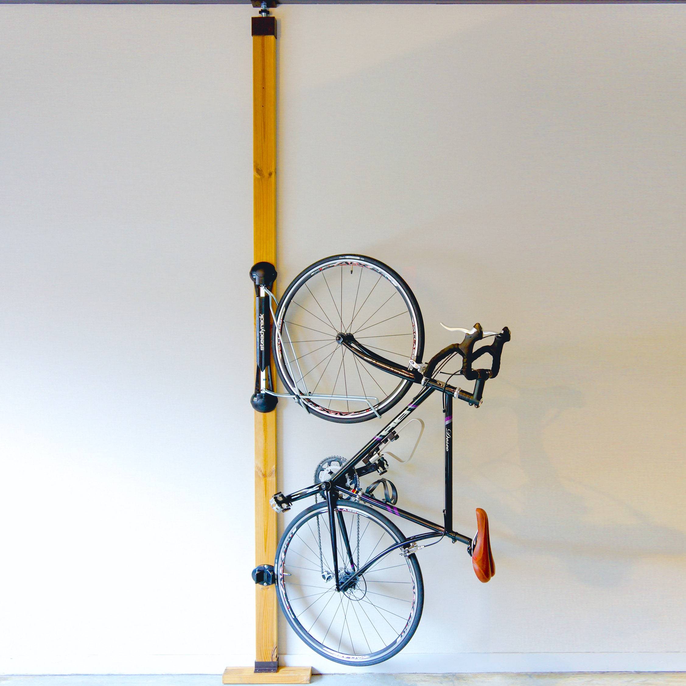 自転車壁掛けフックラック 自転車 ラック スタンド 室内 壁掛け ウォールフック 倒れない 収納 自転車ハンガー バイクスタンド クロスバイク ディスプレイ 棚 お洒落 インテリア 縦置き