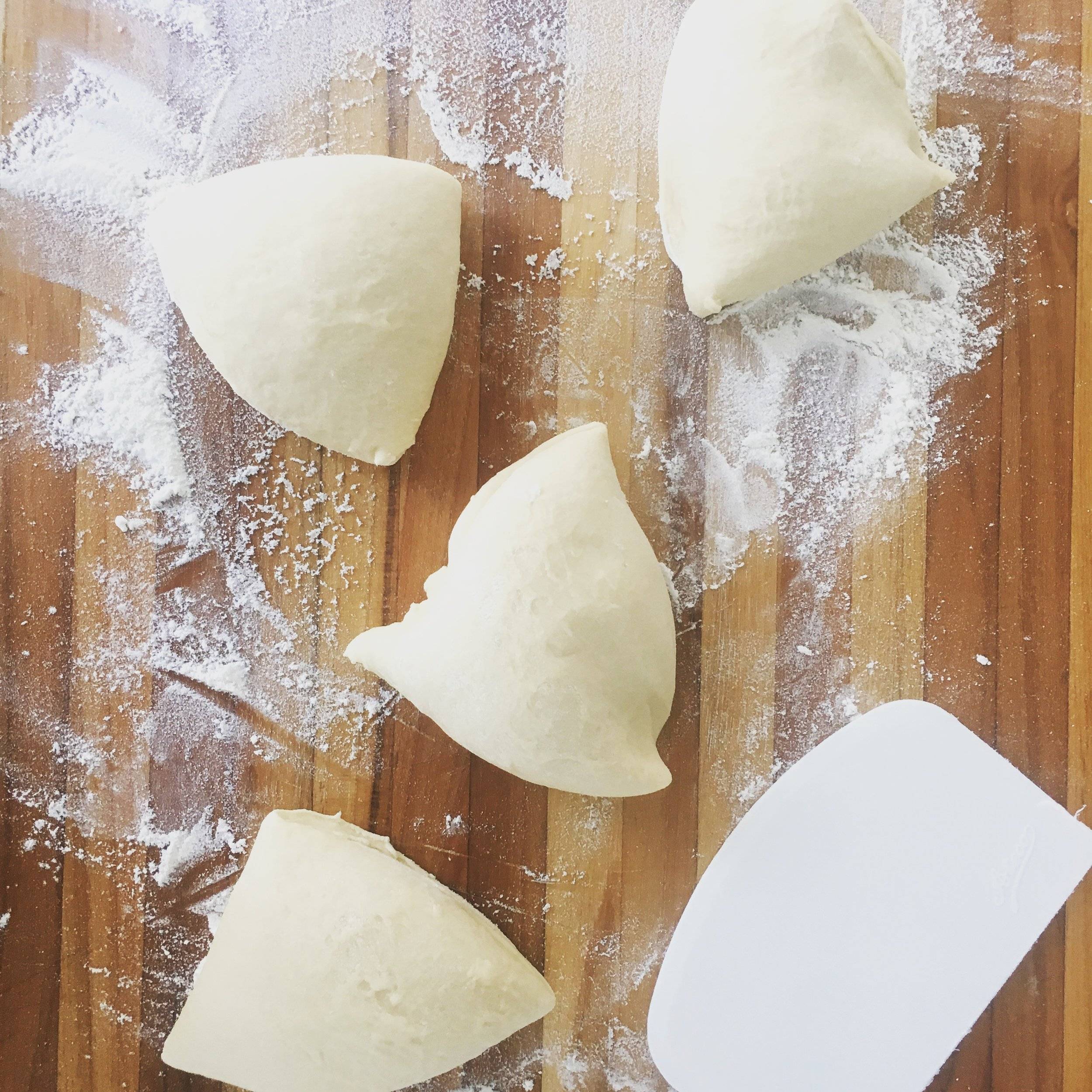 4. How to Make Flower Pot Bread