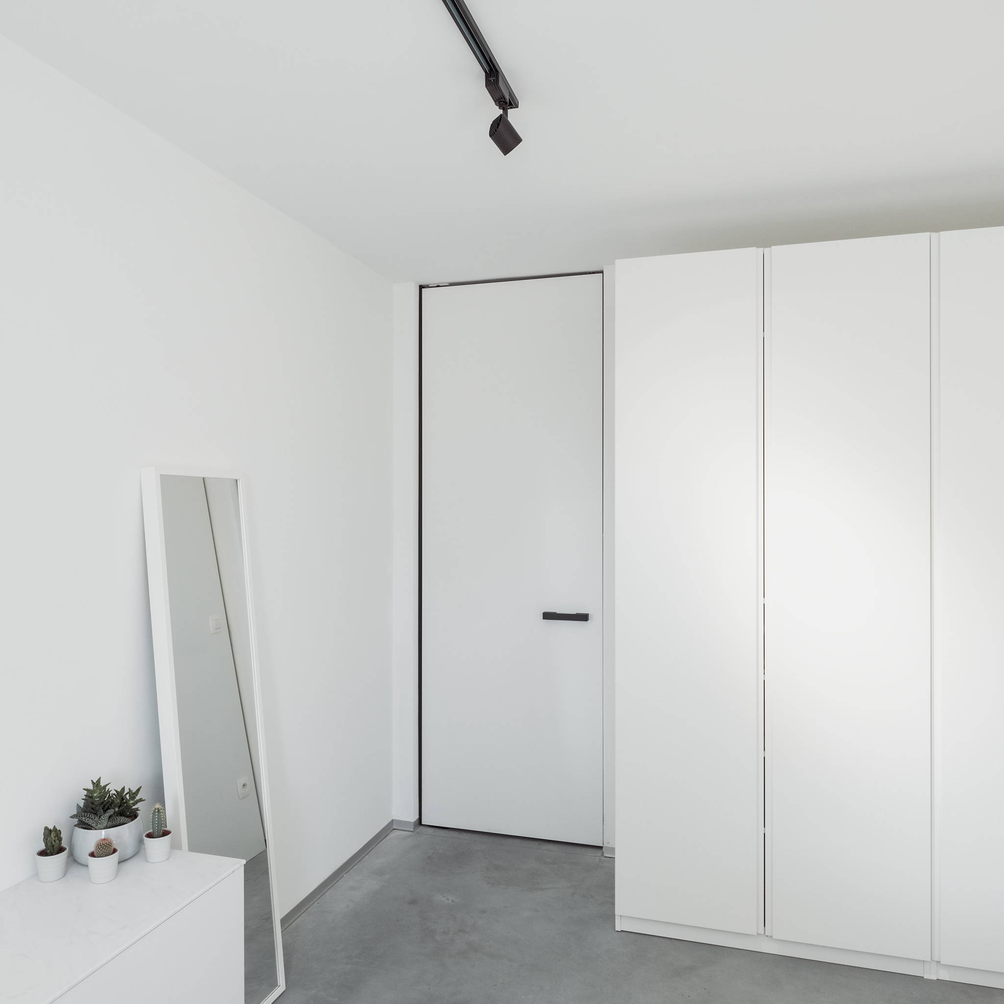 Stealthpivot - Pivot door hinges by Portapivot – PortaPivot
