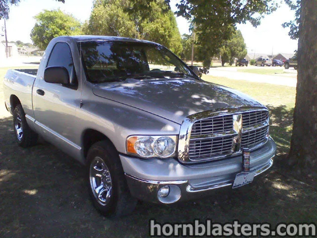 Robert's 2004 Dodge Ram with Conductor's Special 232 train horn kit overview