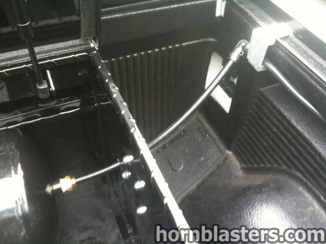 Mark's 2005 Dodge Dakota Train Horn Install with Nathan AirChime