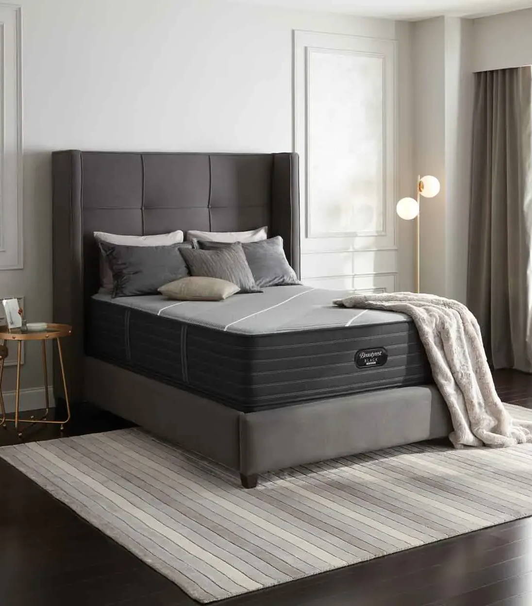 What Are The Pros & Cons Of Hybrid Mattresses For 2021?