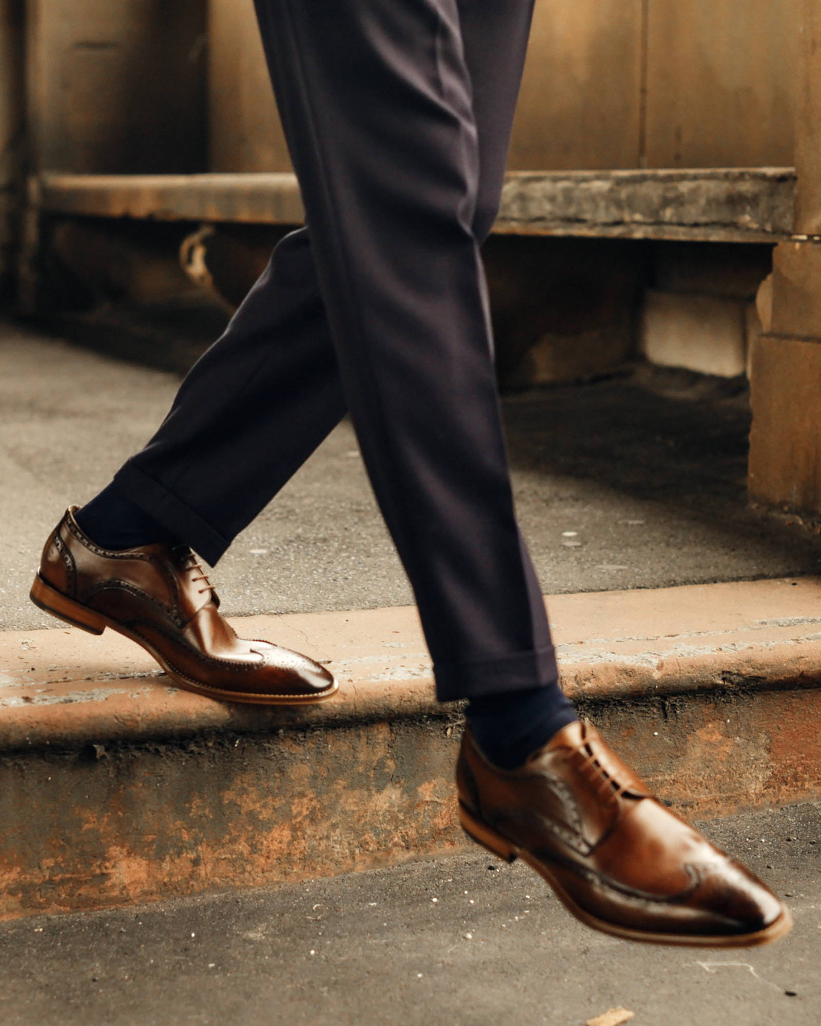 Aquila Plain Navy Socks worn with Bennet Brown Brogues