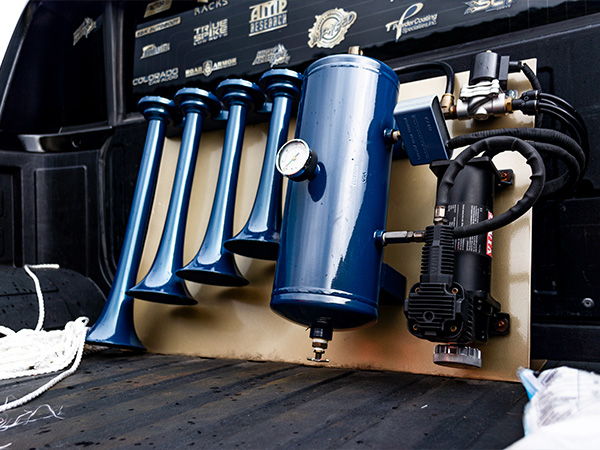 High Altitude's 2008 Hummer H2 SUT Train Horn Install