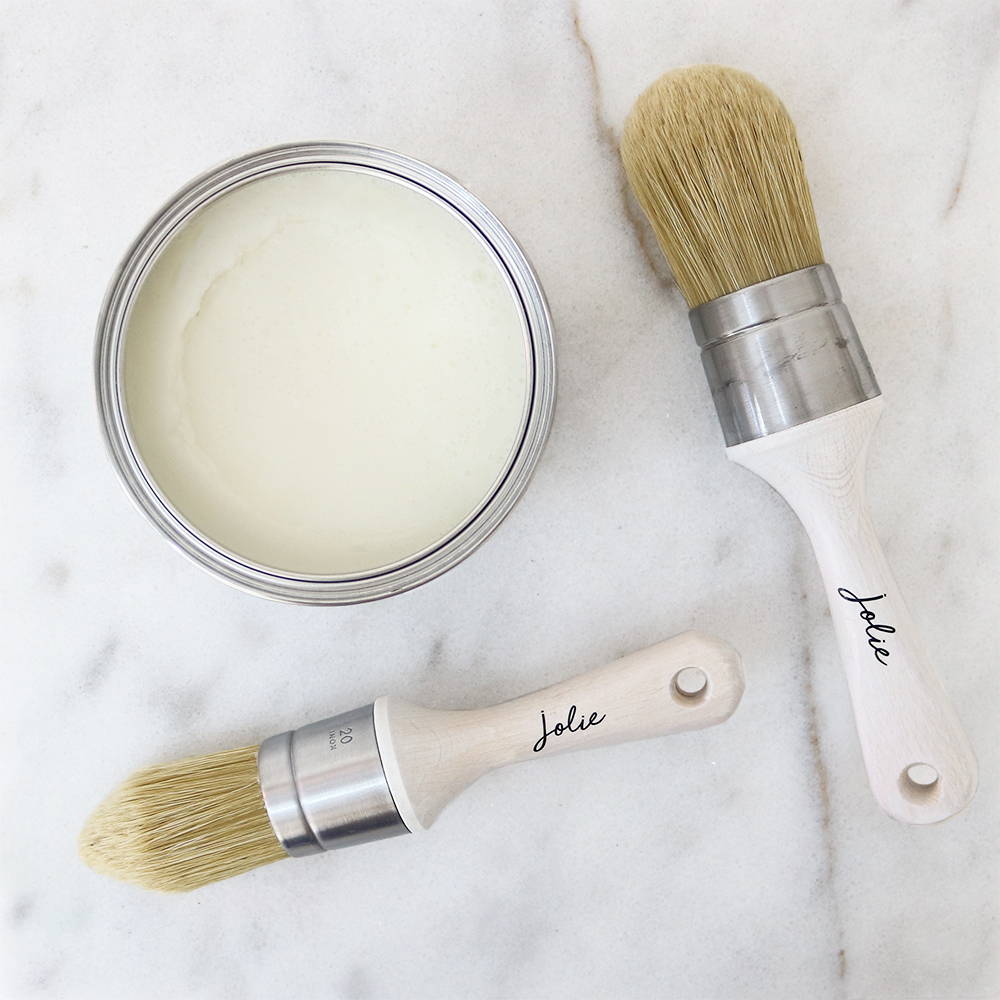 The Smooth Finish with Jolie Paint 