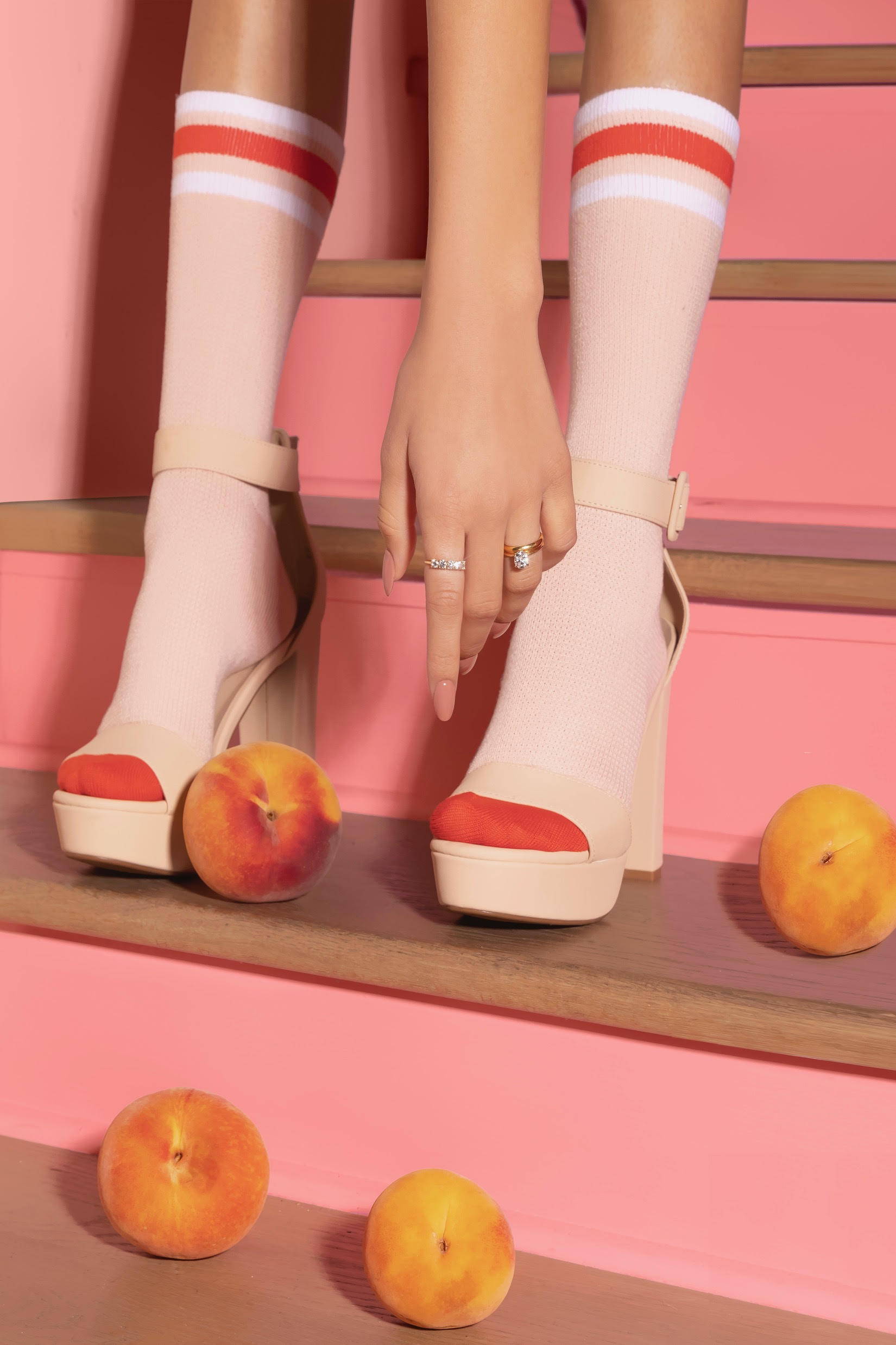 peach fuzz pantone color of the year jewelry edition