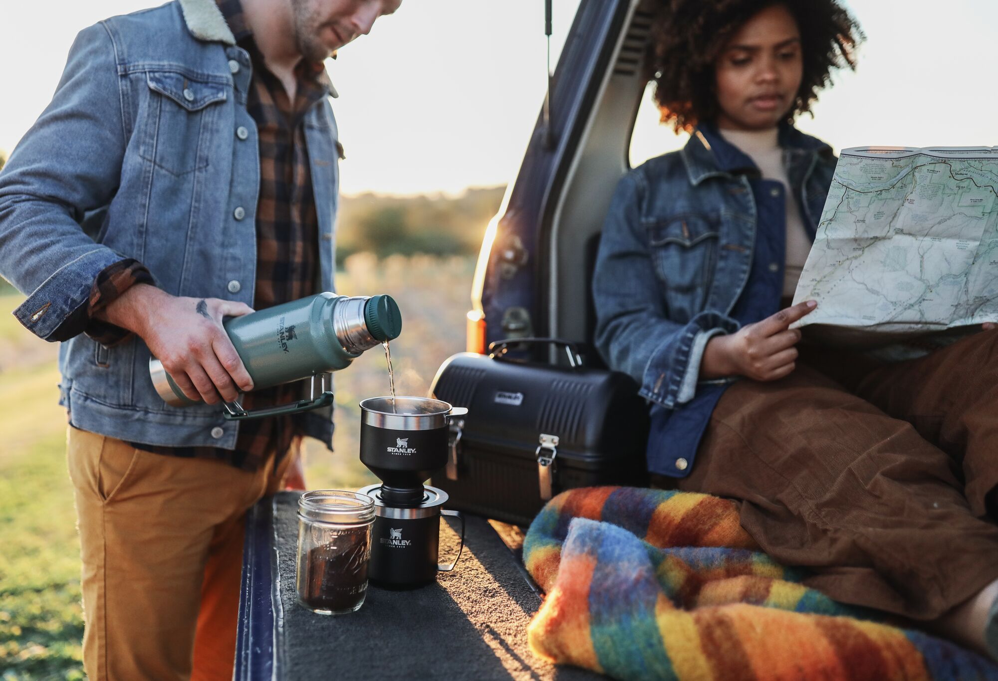 26 Essentials to Keep in Your Car