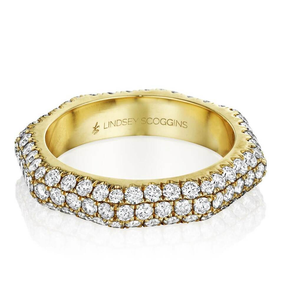 Still triple row domed pave band