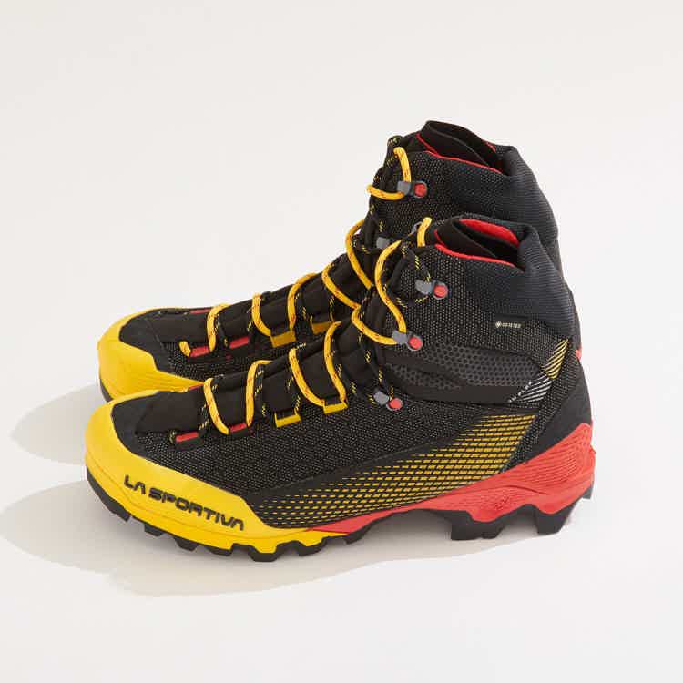 美品　LA SPORTIVA スポルティバ　エクイリビウムＳＴ ＧＴＸメンズ43