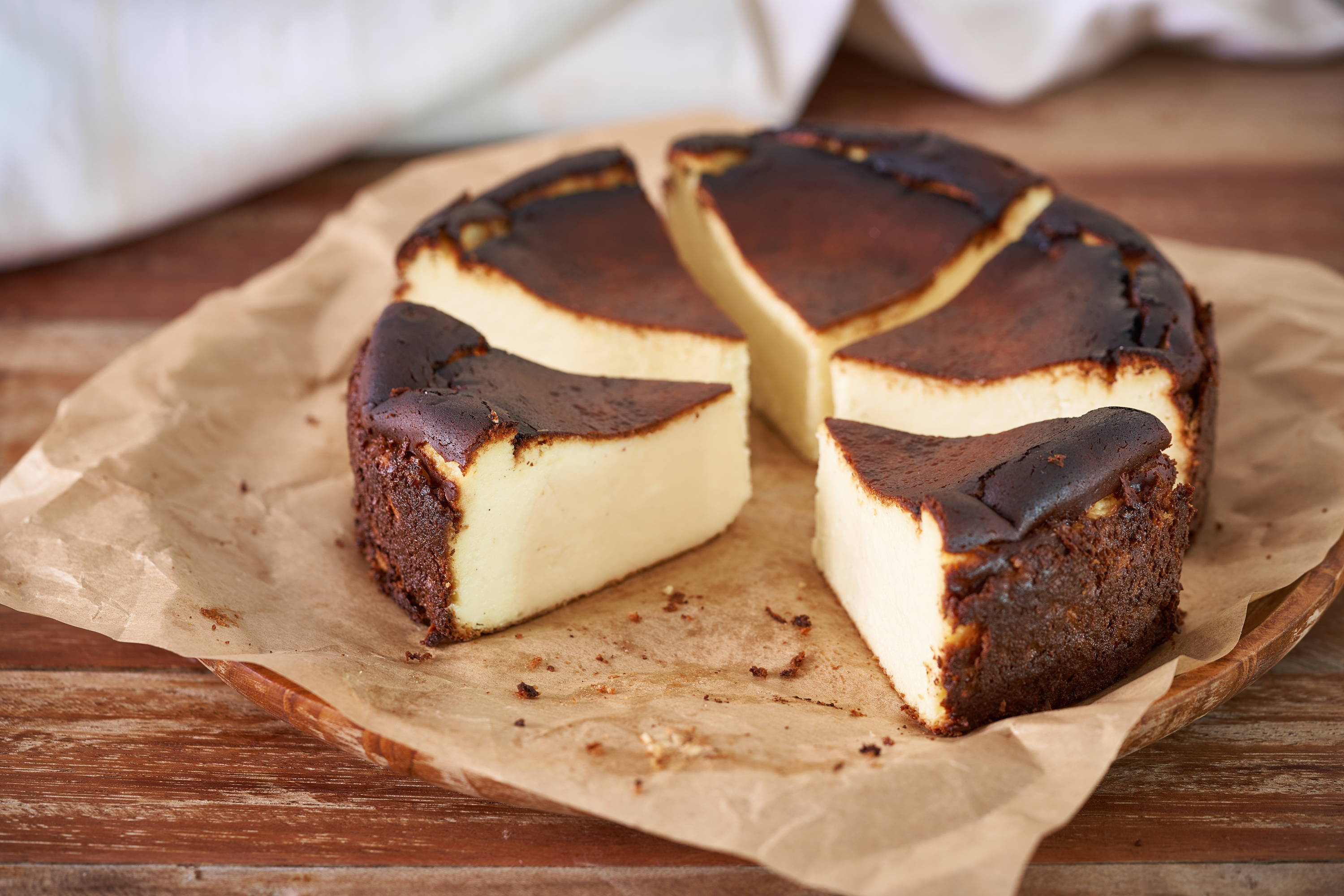 basque cheesecake tart
