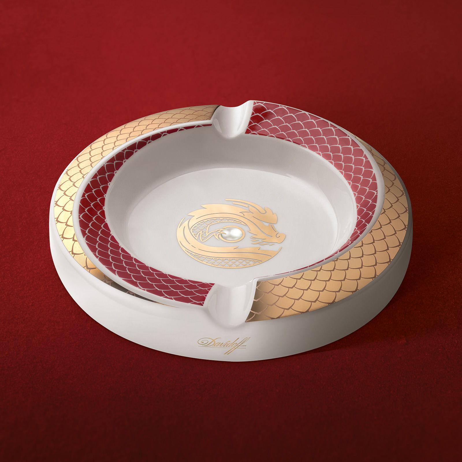 The round Davidoff Year of the Dragon porcelain ashtray shown from above.