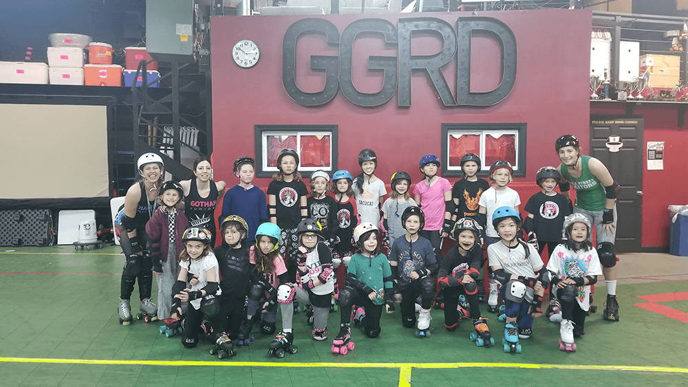 B000m  with the Gotham Girls Juniors