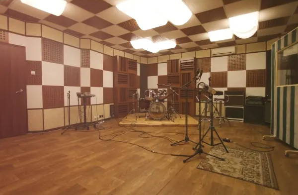 soundproof practice room