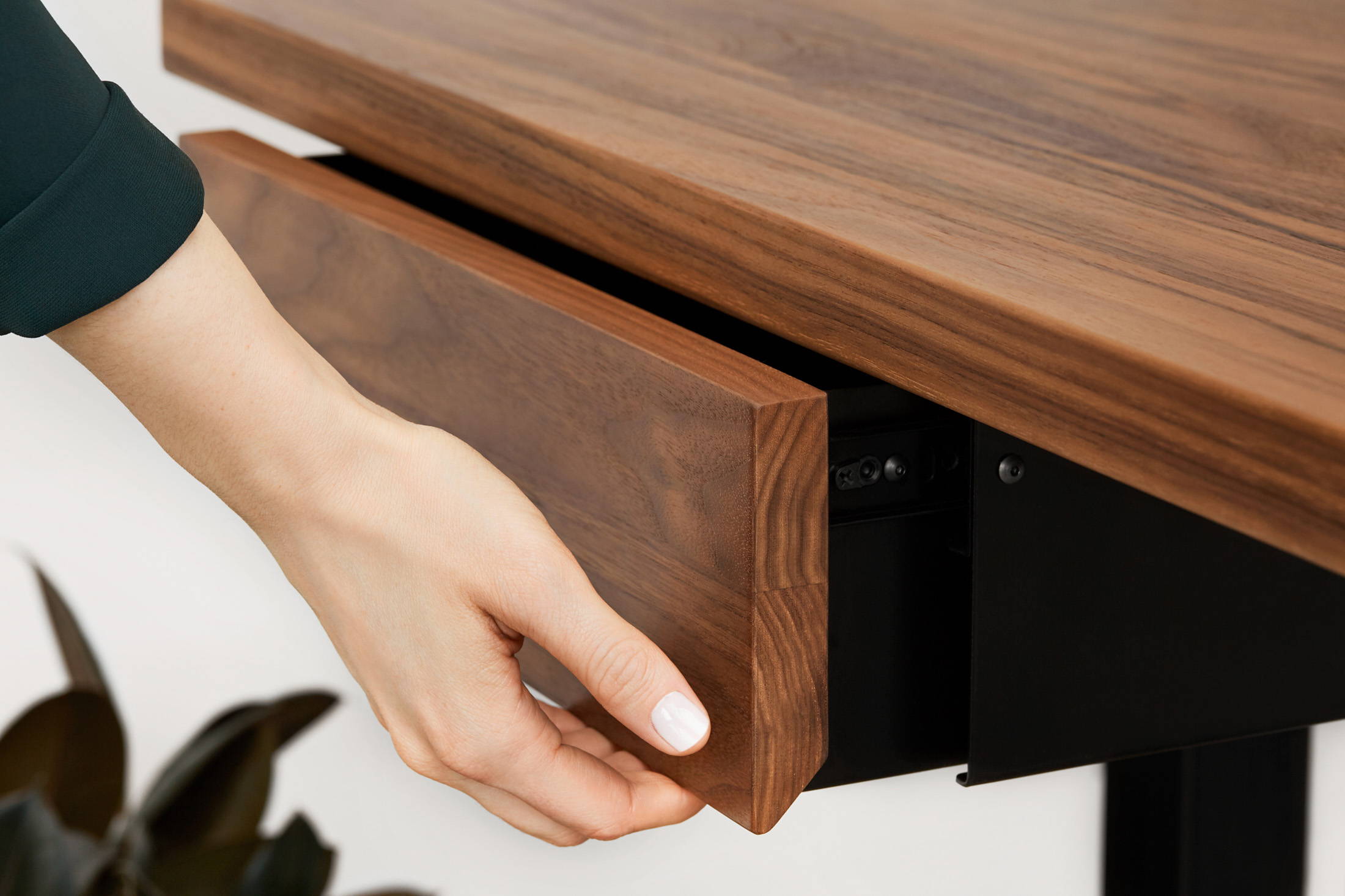 Solid wood drawer - sit-stand desk | ergonofis
