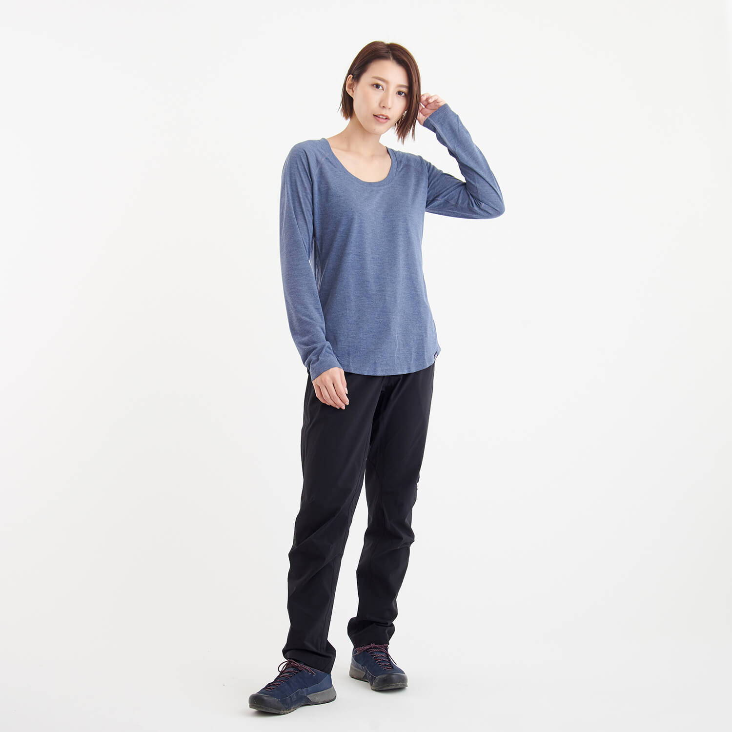 patagonia（パタゴニア）/キャプリーンクール ロングスリーブトレイルシャツ/ネイビー/WOMENS