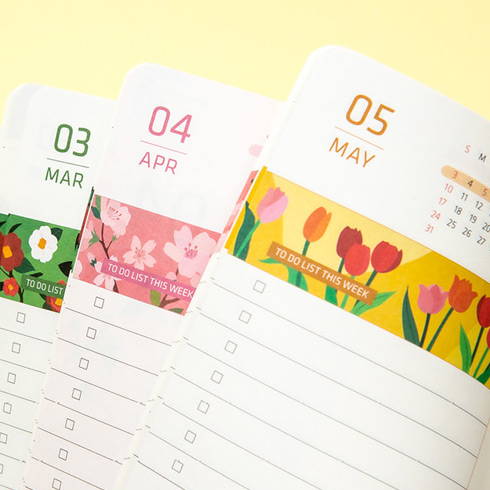 Cute illustration - 2020 Flowery dated weekly journal planner