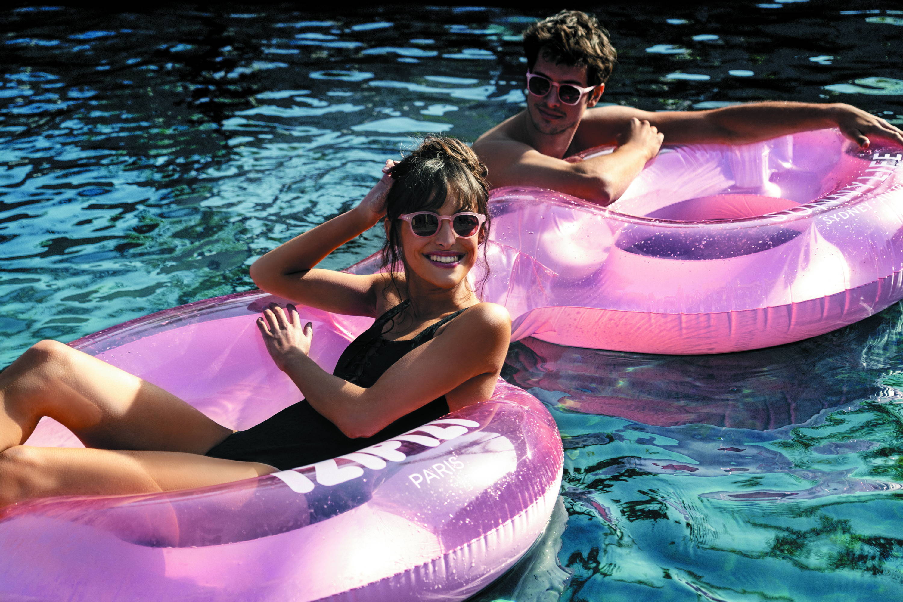 IZIPIZI x Sunnylife Collaboration Sunglasses Pool Floats