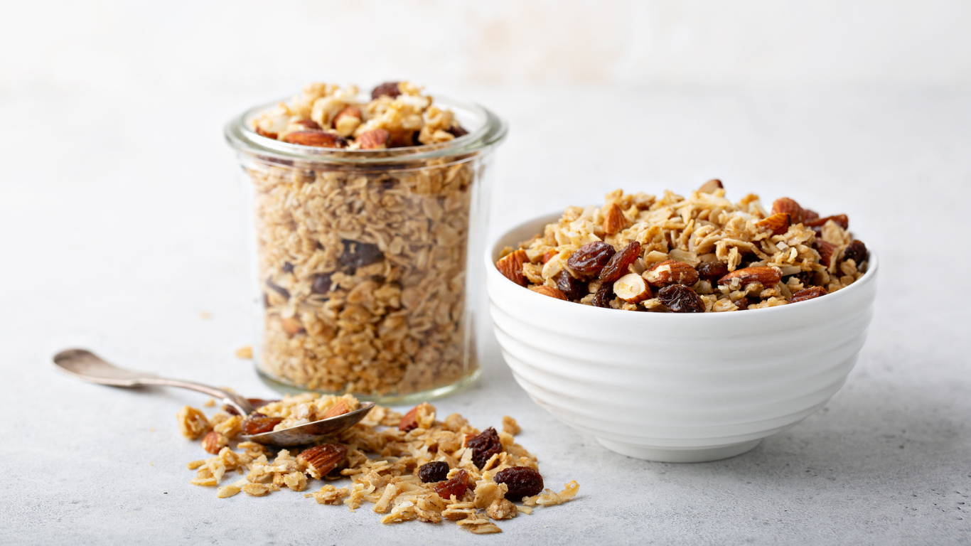 Crunchy Coconut Granola