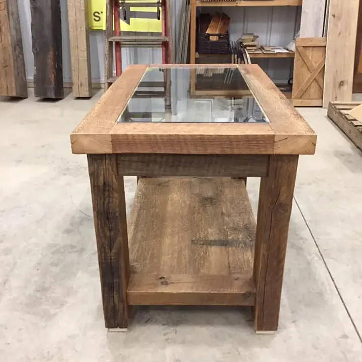 Reclaimed wood table